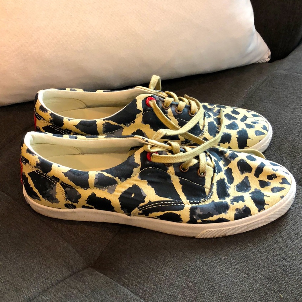 Bucketfeet Custom Giraffe Print Sneakers